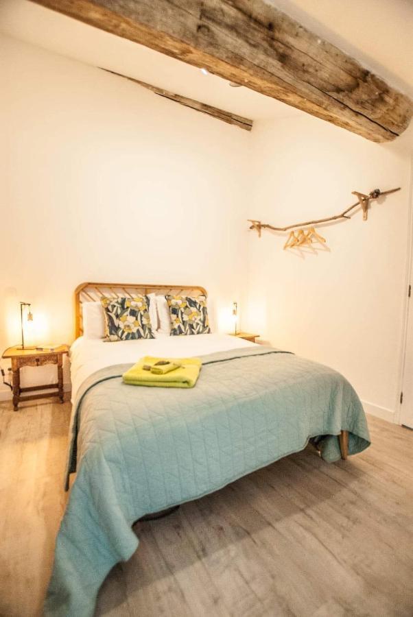 Bed and Breakfast La Calade Montouliers Экстерьер фото