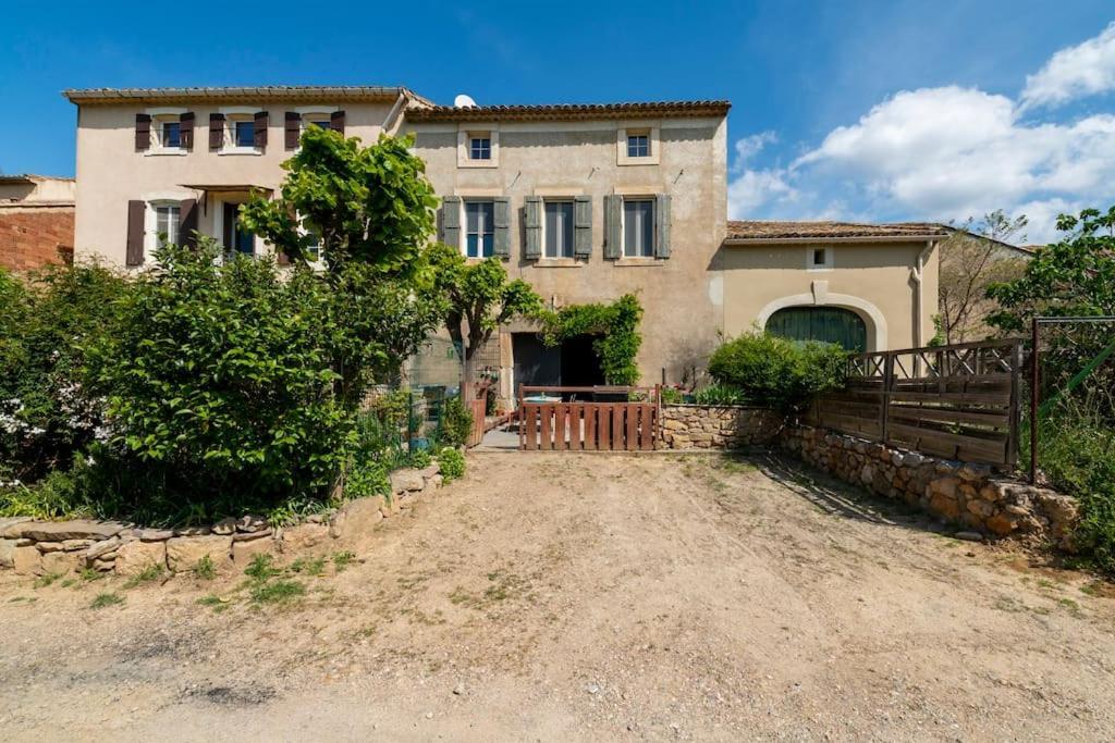 Bed and Breakfast La Calade Montouliers Экстерьер фото