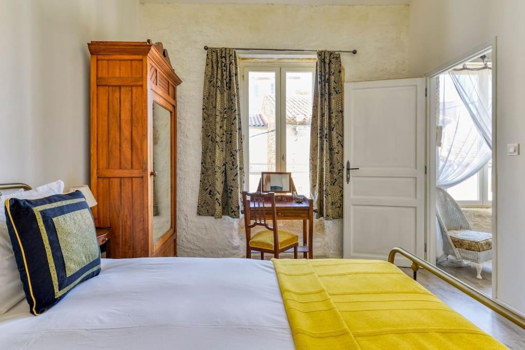 Bed and Breakfast La Calade Montouliers Экстерьер фото