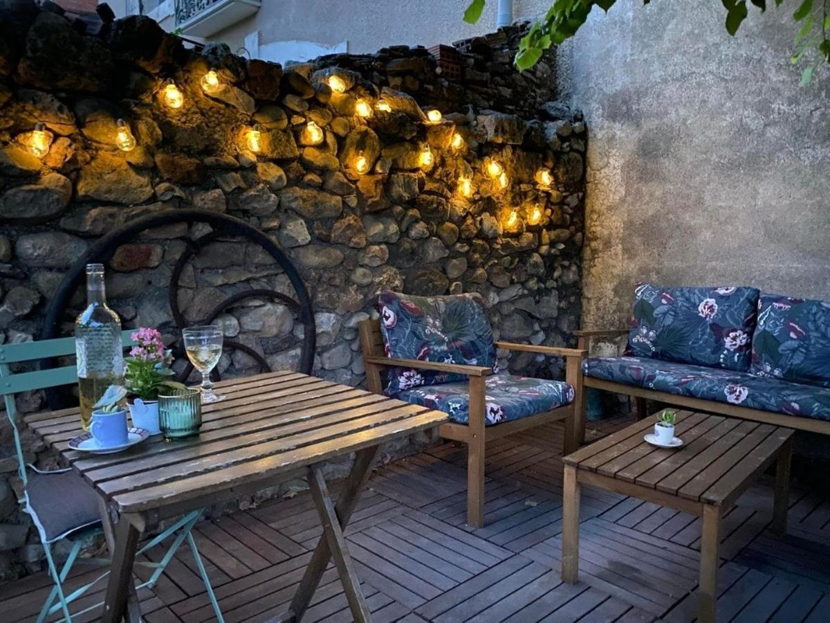 Bed and Breakfast La Calade Montouliers Экстерьер фото