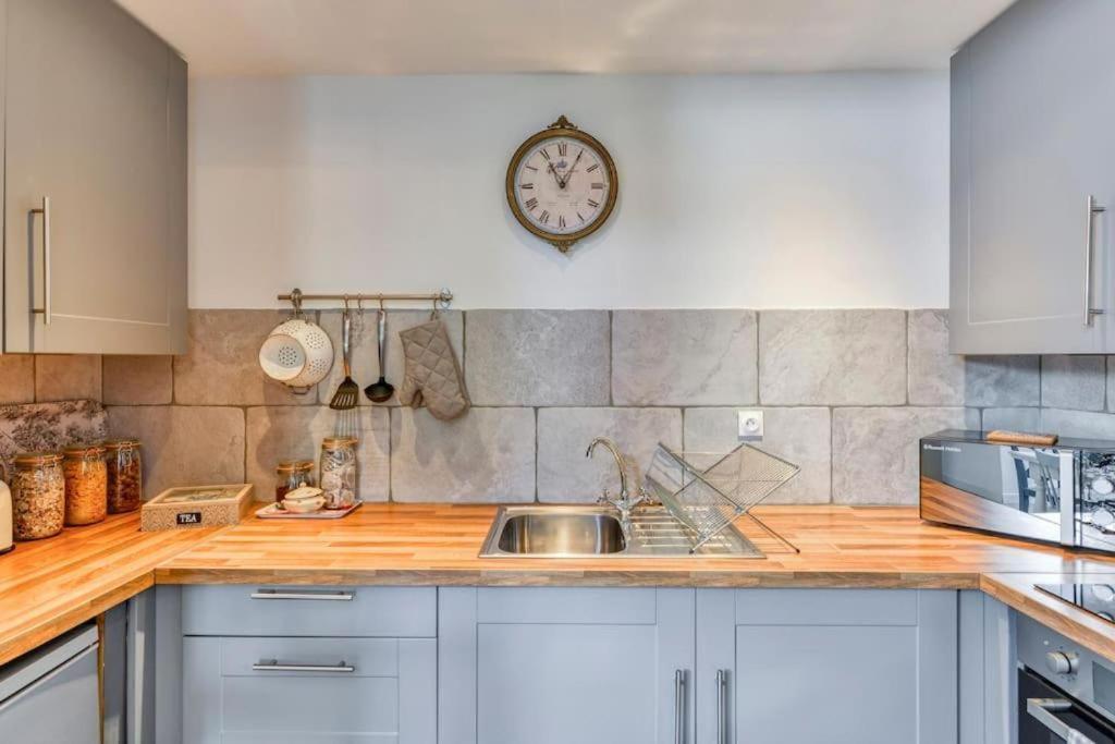 Bed and Breakfast La Calade Montouliers Экстерьер фото